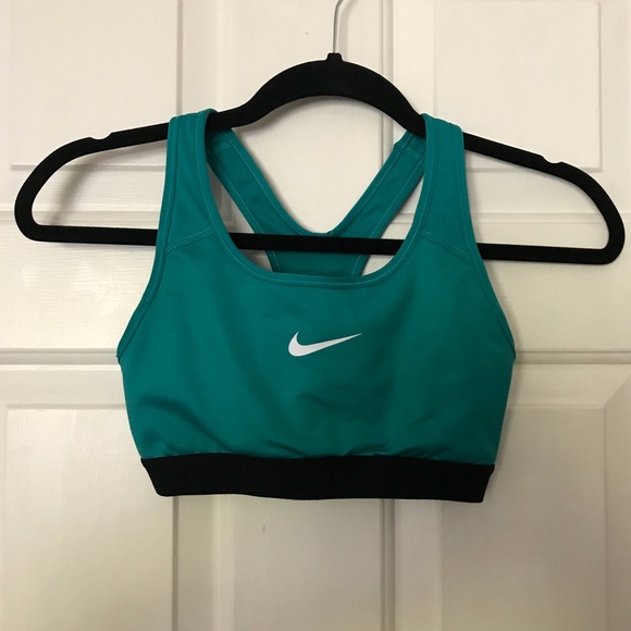 Nike Other - Nike green sports bra
